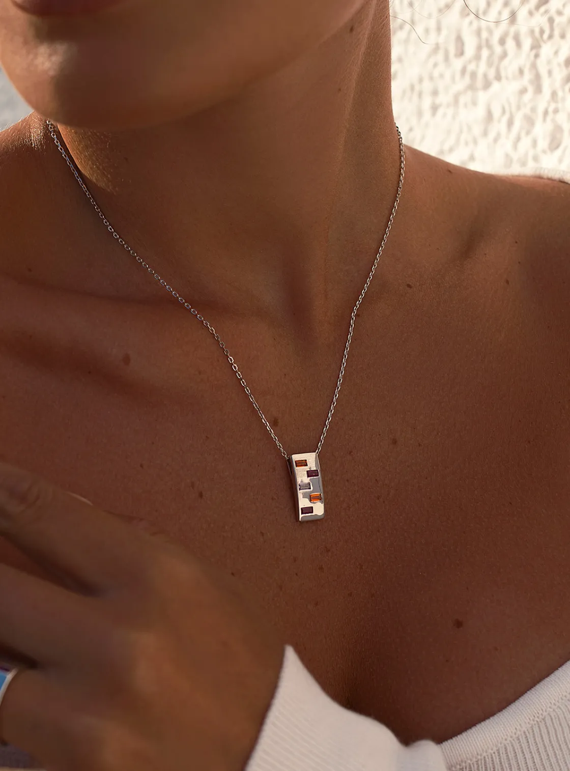Collares Con Piedras | LINEARGENT Collares con piedras diseño rectangular tonos brillantes