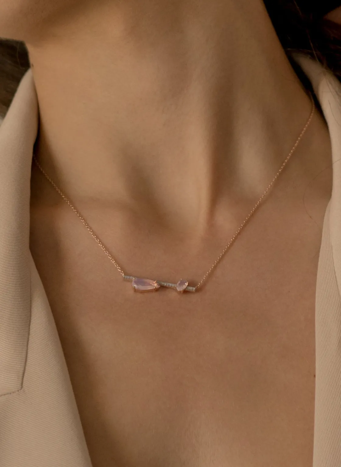 Collares Con Piedras | LINEARGENT Collares con piedras en plata diseño lineal rosa claro