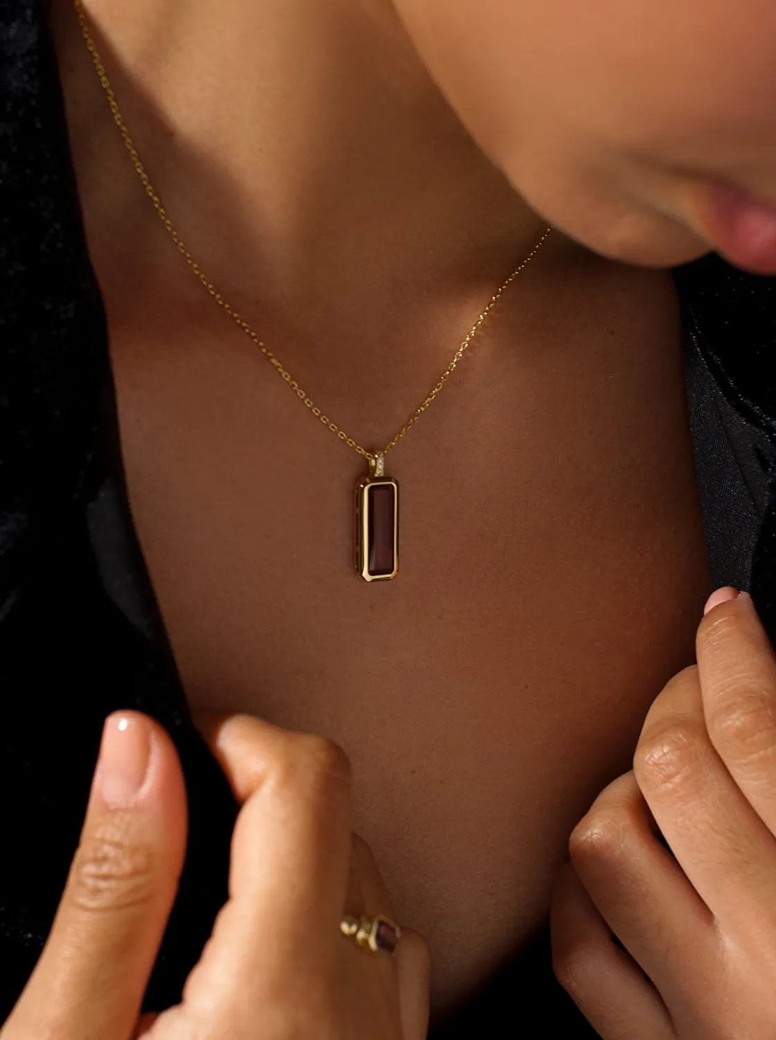 Colgantes Pequeños | LINEARGENT Collares con piedras talla radiante tono rosa
