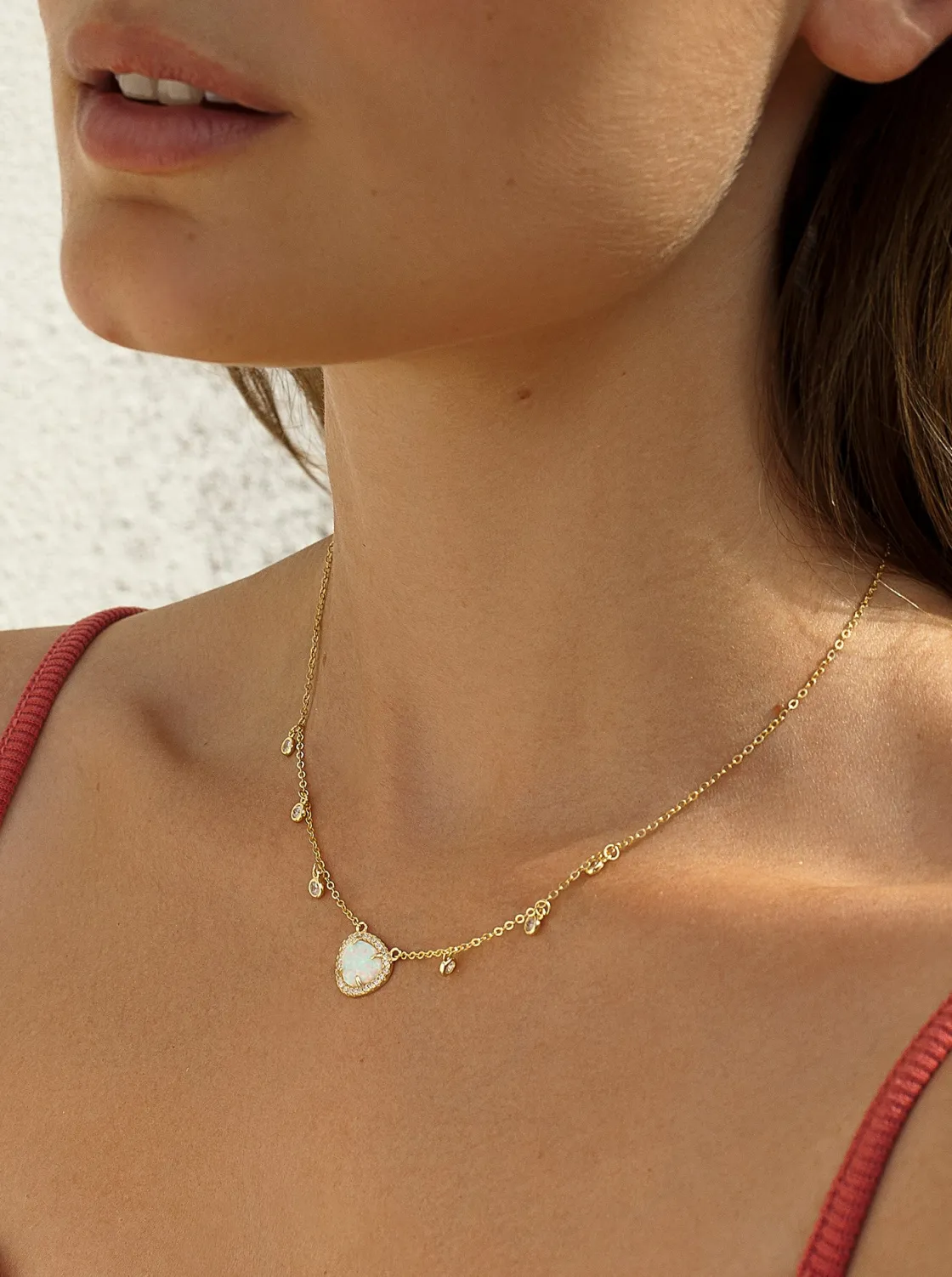 Collares Con Mini Colgantes | Collares Cortos | LINEARGENT Collares cortos detalle de ópalo enmarcado por circonitas