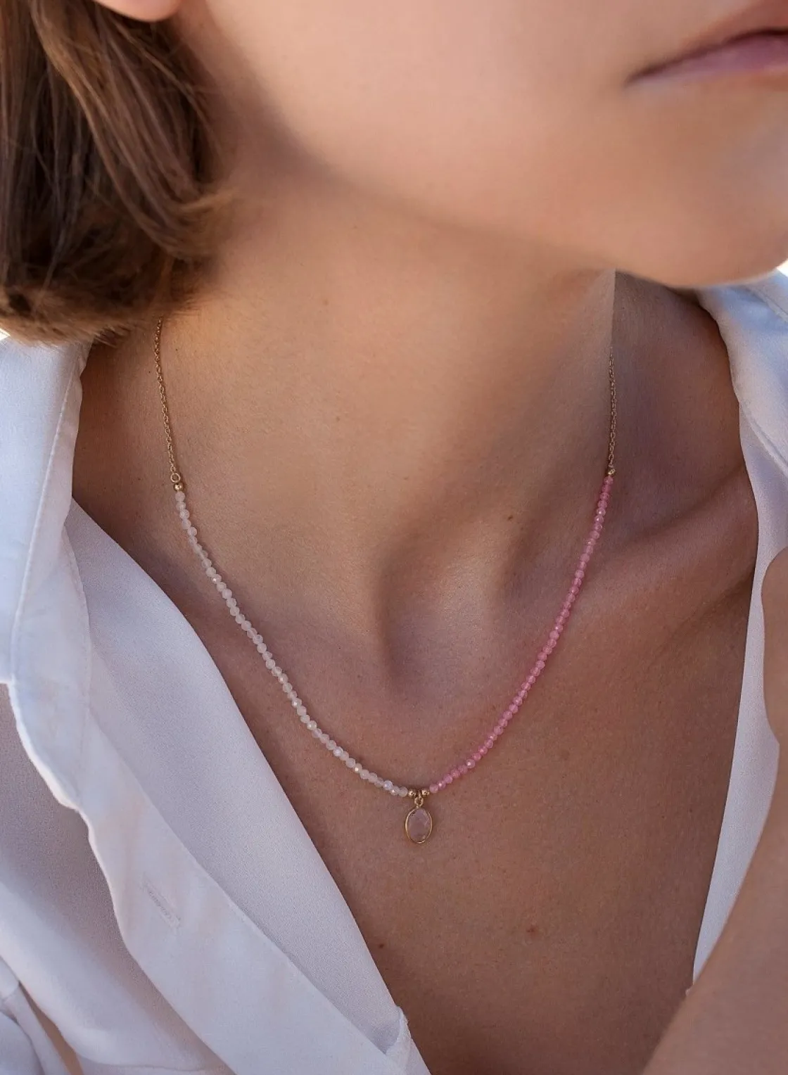 Collares Con Piedras | Collares Cortos | LINEARGENT Collares cortos diseño de bolas y charm de cuarzo rosa