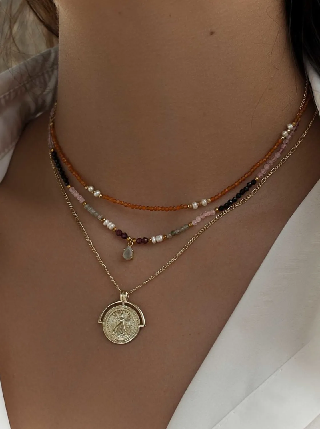 Collares Dobles | LINEARGENT Collares dobles diseño de abalorios motivo central de cuarzo