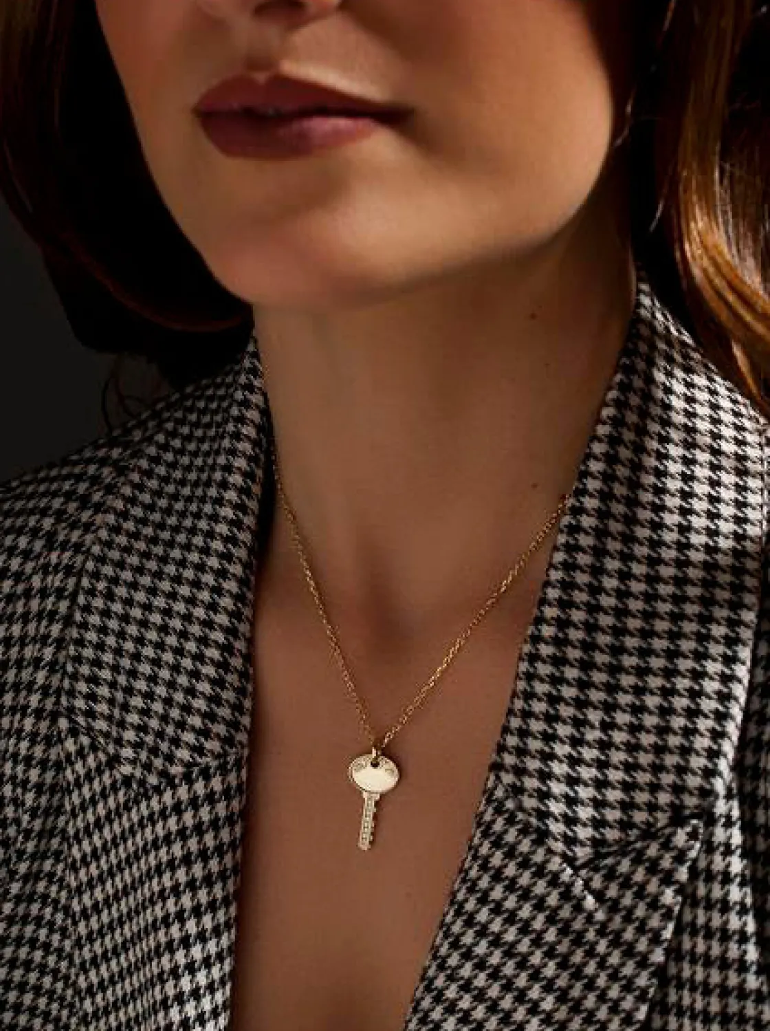 Collares Cortos | LINEARGENT Collares plata originales baño dorado diseño llave redonda y corconitas