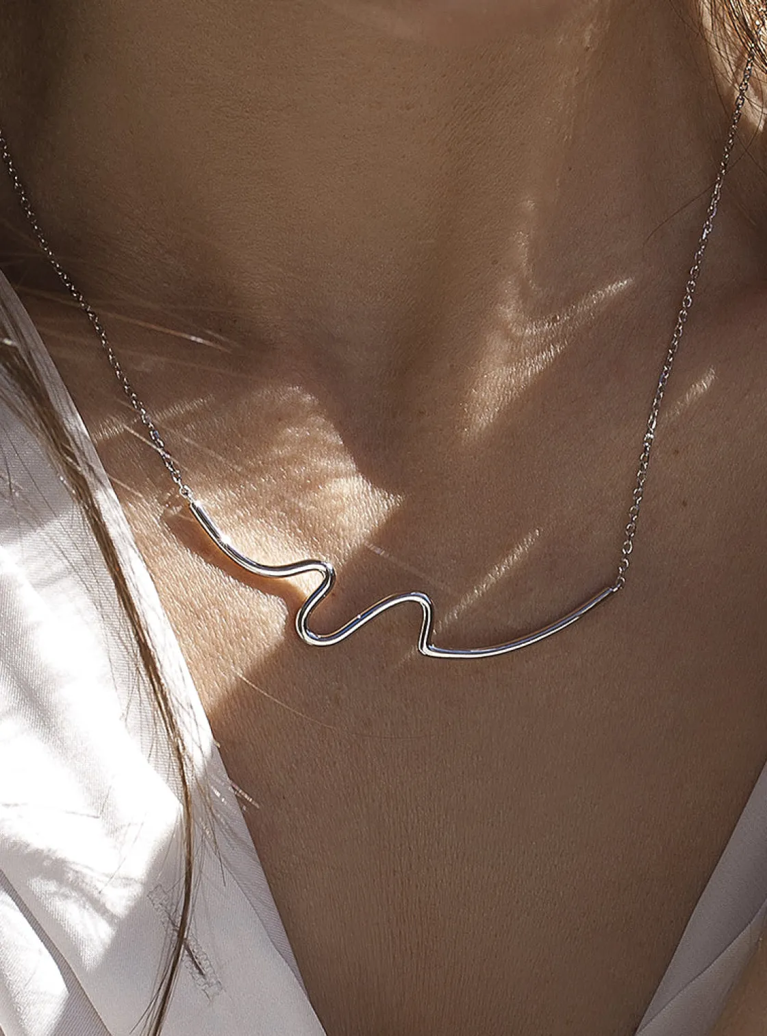 Collares Plata Originales | LINEARGENT Collares plata originales diseño fino irregular