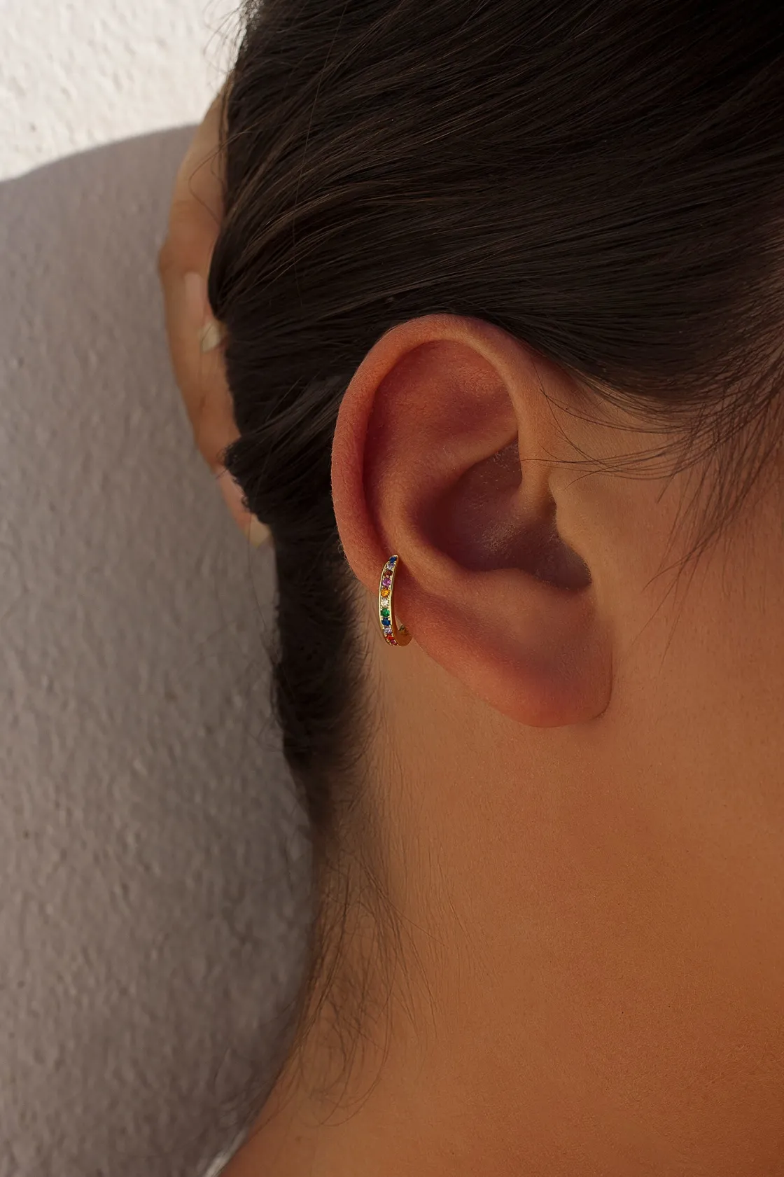 Ear Cuff | LINEARGENT Ear cuff de plata bañada en oro con carril de circonitas