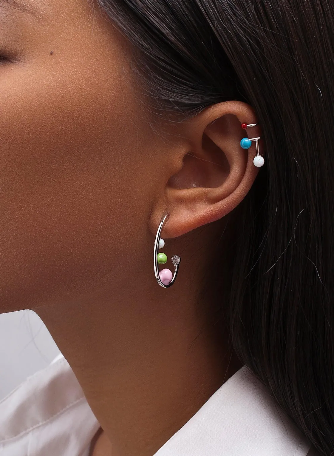 Ear Cuff | LINEARGENT Ear cuff diseño moleculas de esmalte y plata lisa