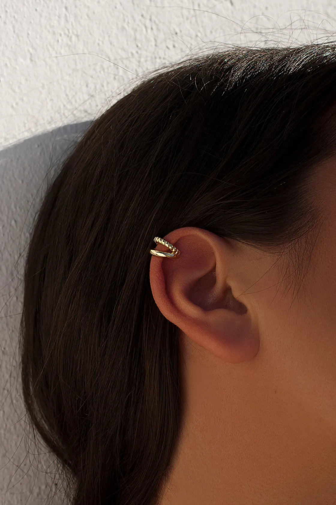 Ear Cuff | LINEARGENT Ear cuff en plata bañda en oro diseño trenzado