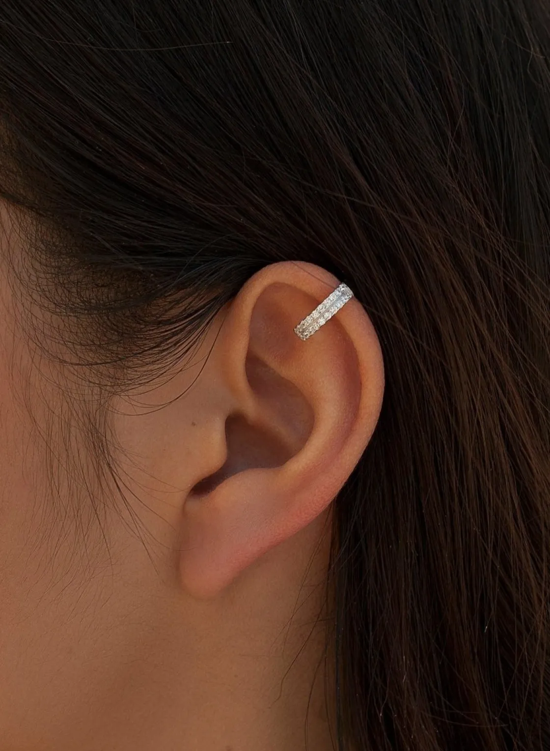 Ear Cuff | LINEARGENT Ear cuff en plata diseño de circonitas