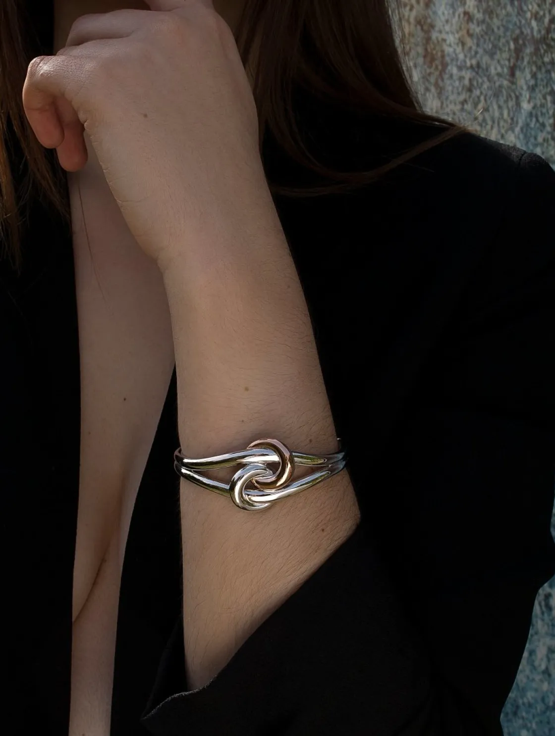 Pulseras Esclavas | LINEARGENT Esclava bicolor diseño nudo entrelazado