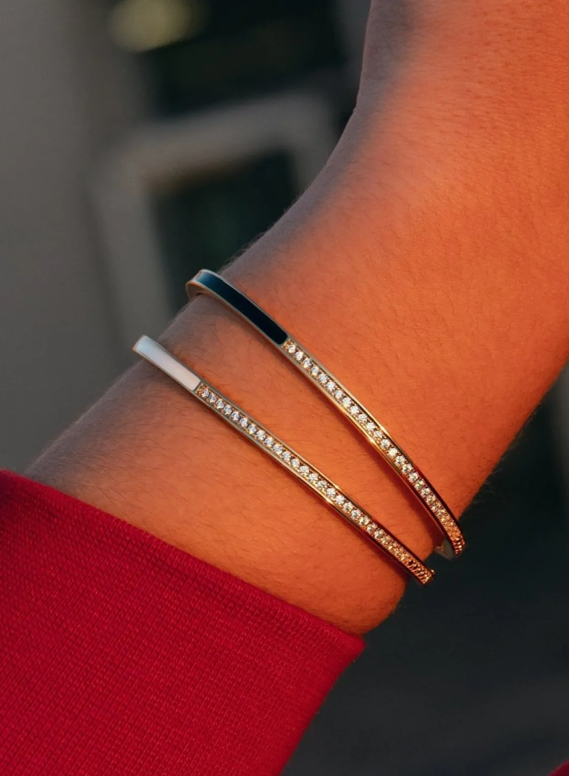 Pulseras Esclavas | LINEARGENT Esclavas de plata diseño fino esmalte blanco y circonitas