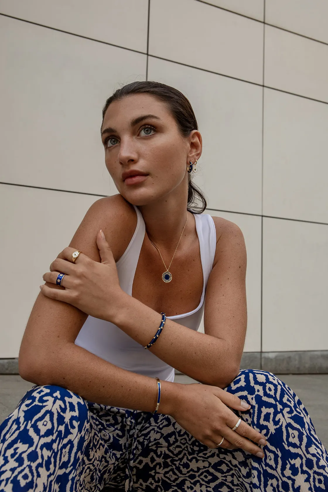 Pendientes Con Colgantes | LINEARGENT Pendientes aro con colgante plata estrella blanca
