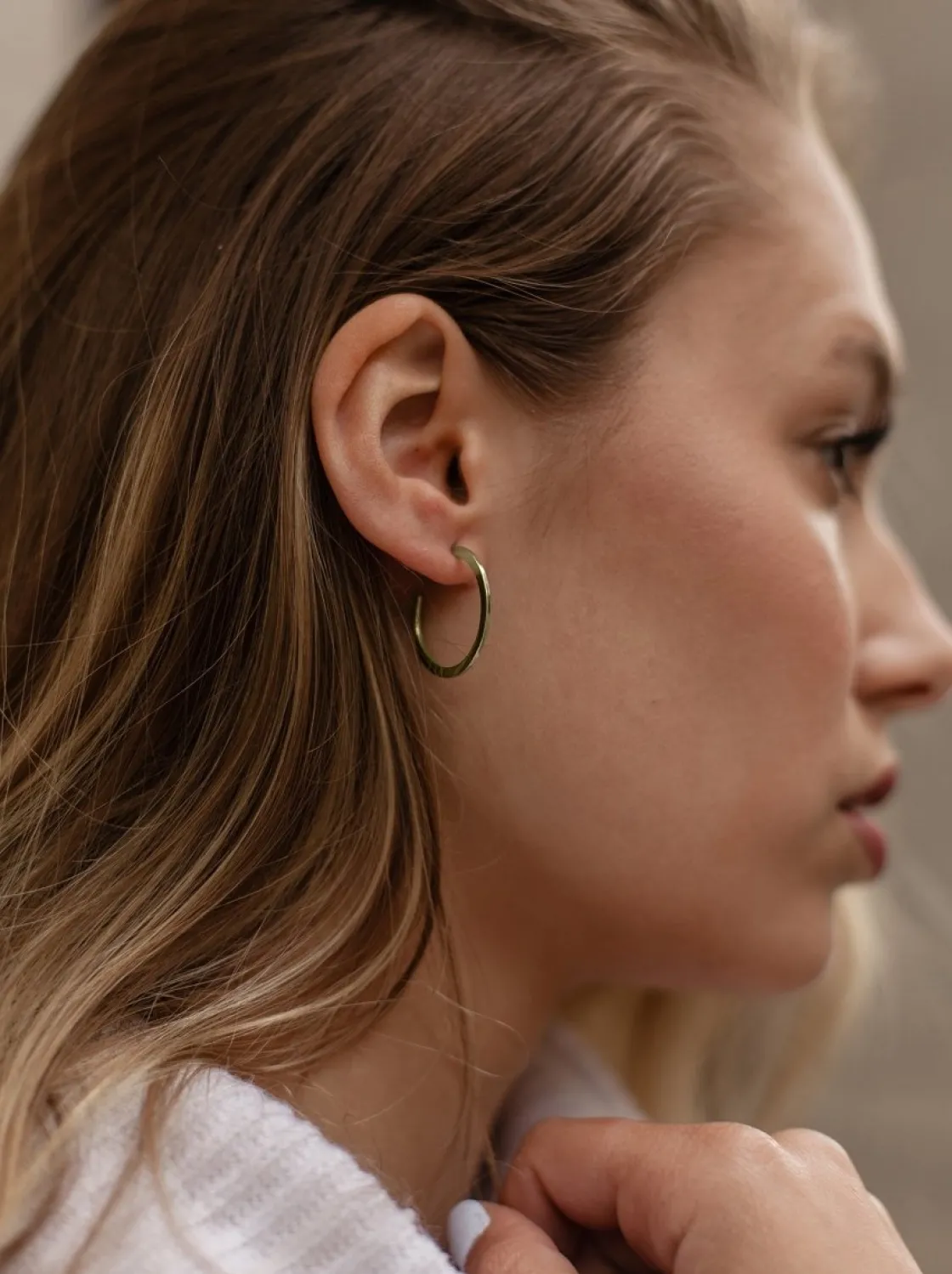 Pendientes Aro | LINEARGENT Pendientes aro de plata bañada en oro diseño clásico y elegante