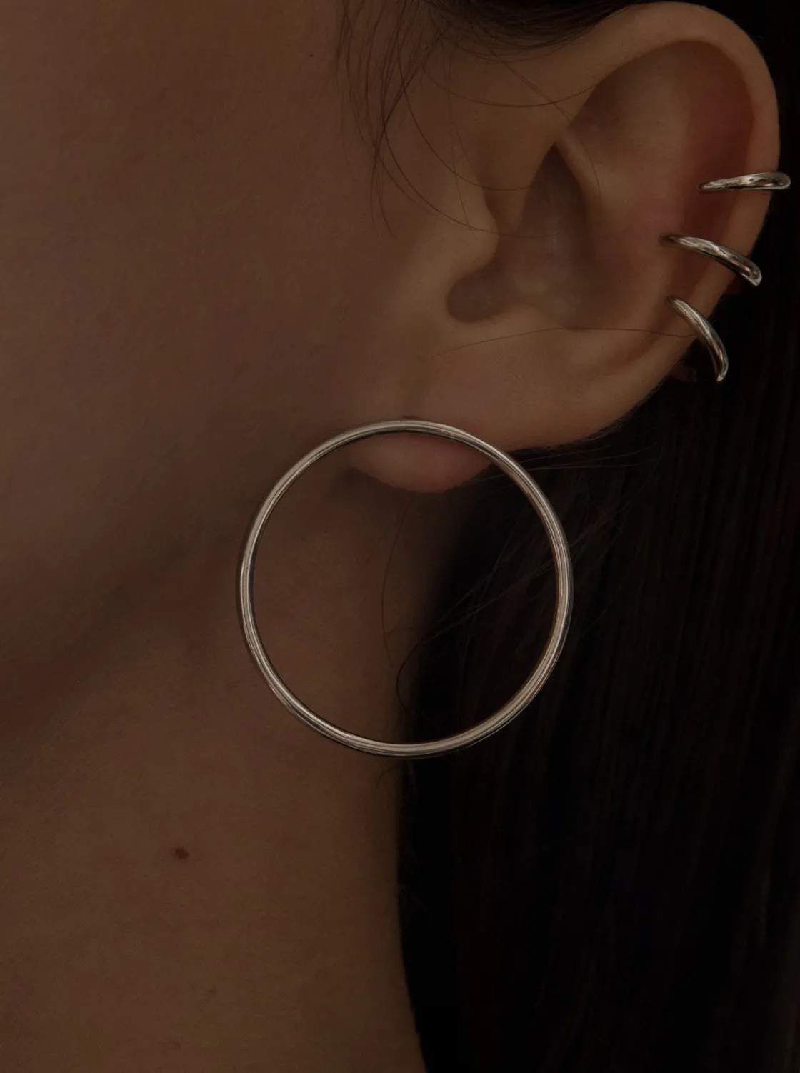 Pendientes Aro | LINEARGENT Pendientes aro de plata diseño circular
