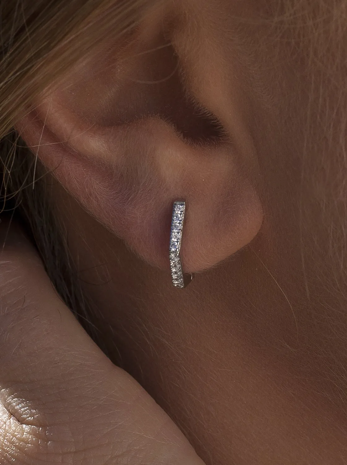 Pendientes Aro | LINEARGENT Pendientes aro de plata diseño hexagonal con circonitas
