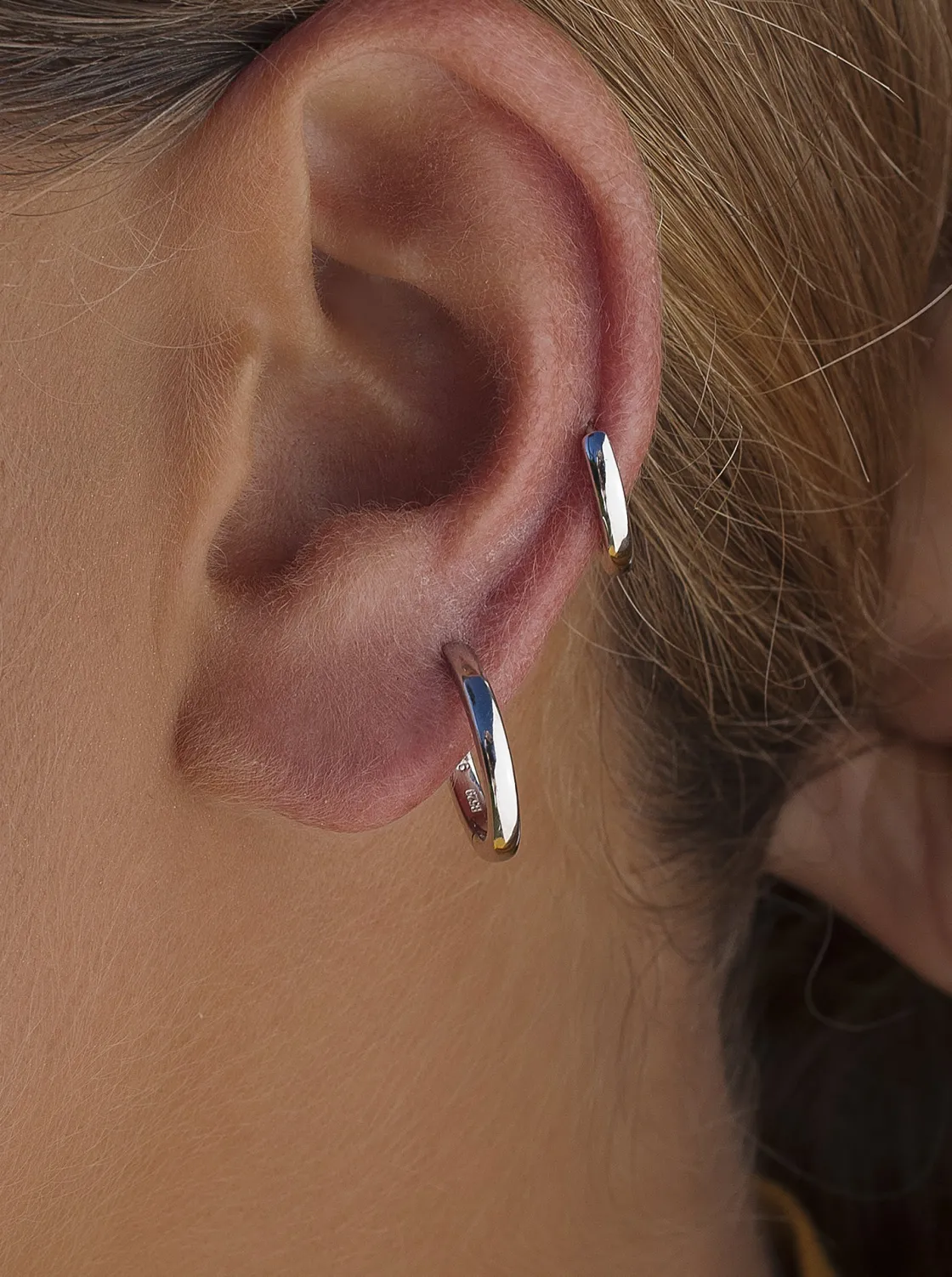 Pendientes Pequeños | Pendientes Aro | LINEARGENT Pendientes aro de plata diseño mini ovalado