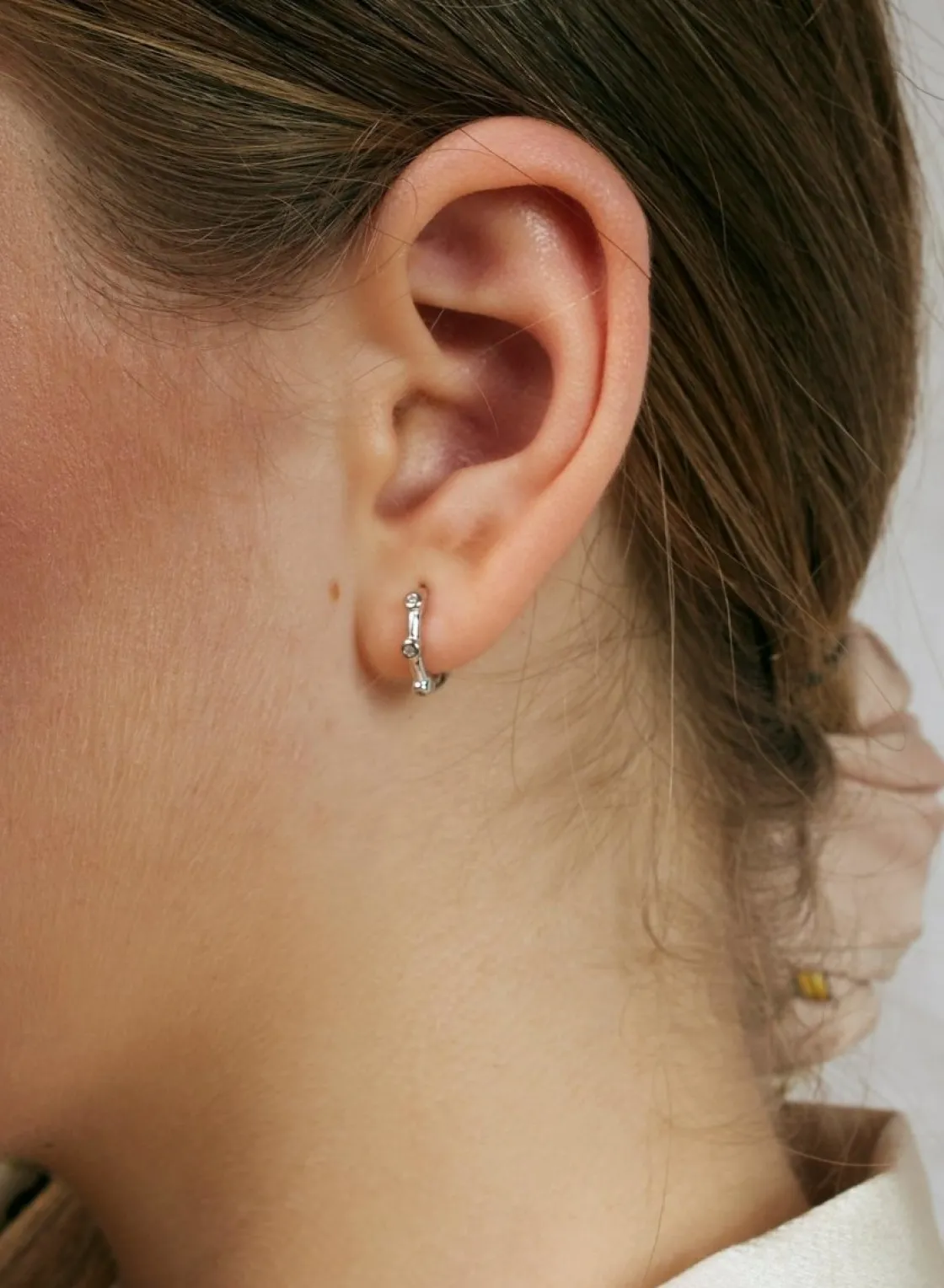 Pendientes Aro | LINEARGENT Pendientes aro de plata motivo triple circonita