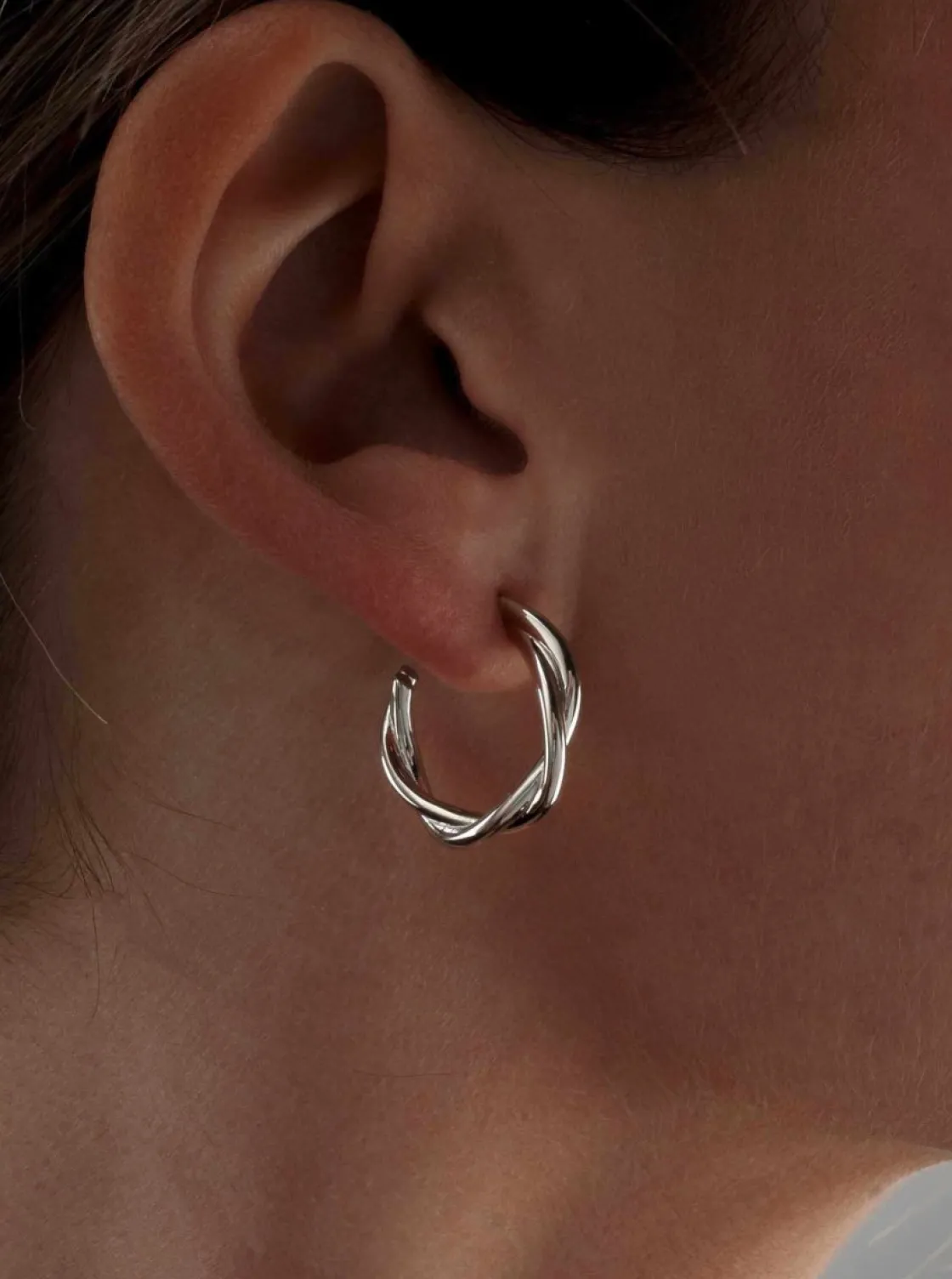 Pendientes Aro | LINEARGENT Pendientes aro de plata pequeños raíles enredados
