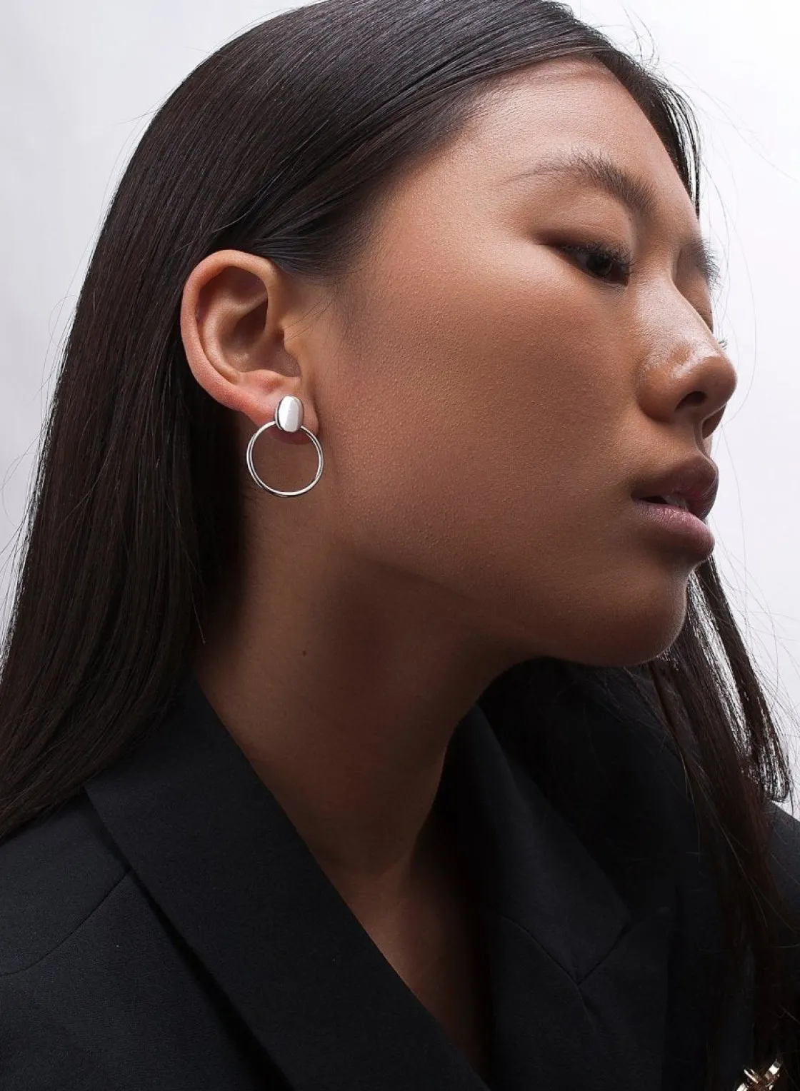 Pendientes Originales | Pendientes Con Colgantes | LINEARGENT Pendientes aro diseño sostenido por una pieza ovalada
