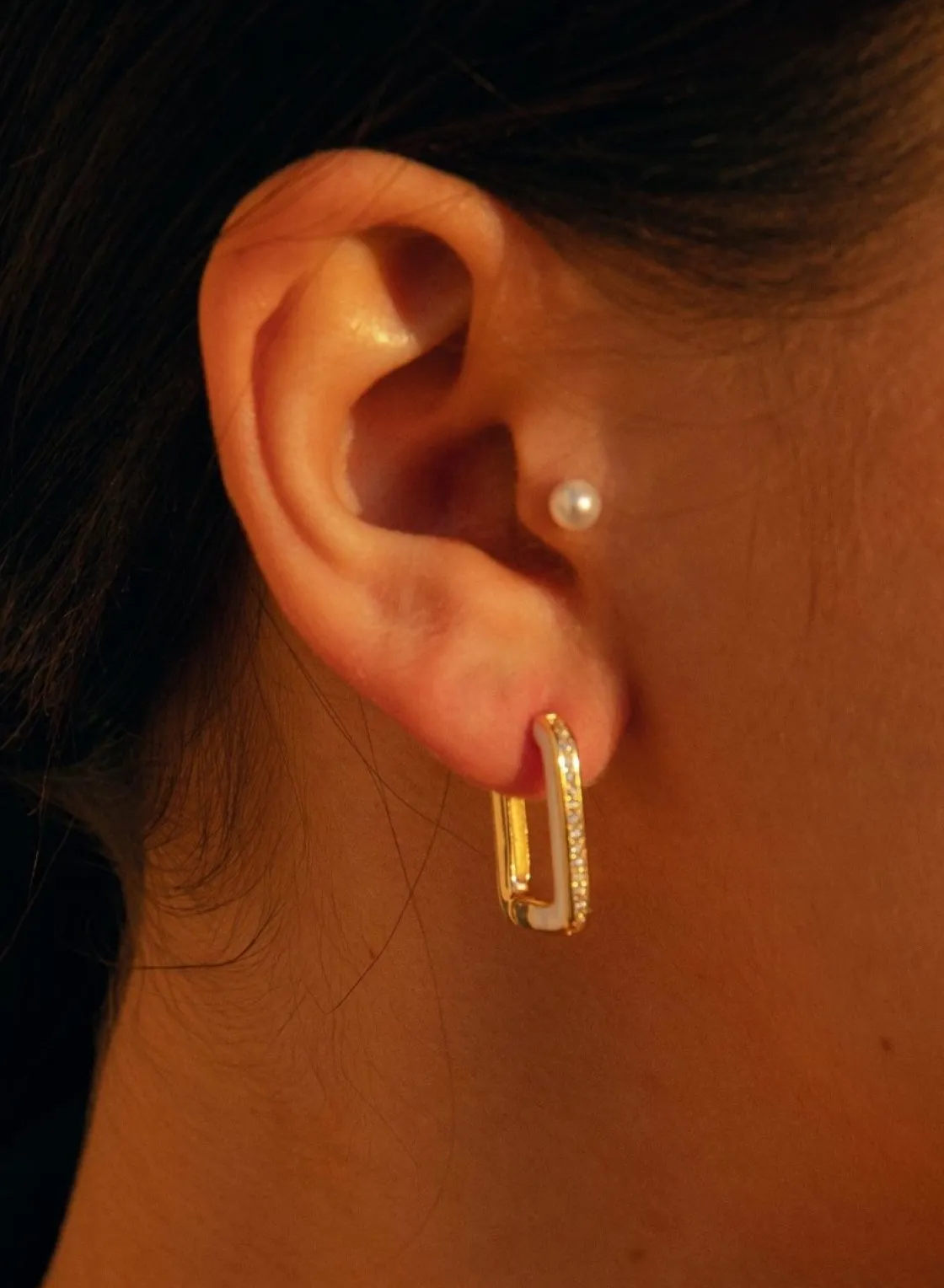 Pendientes Originales | LINEARGENT Pendientes aro esmalte en plata diseño cuadrado blanco
