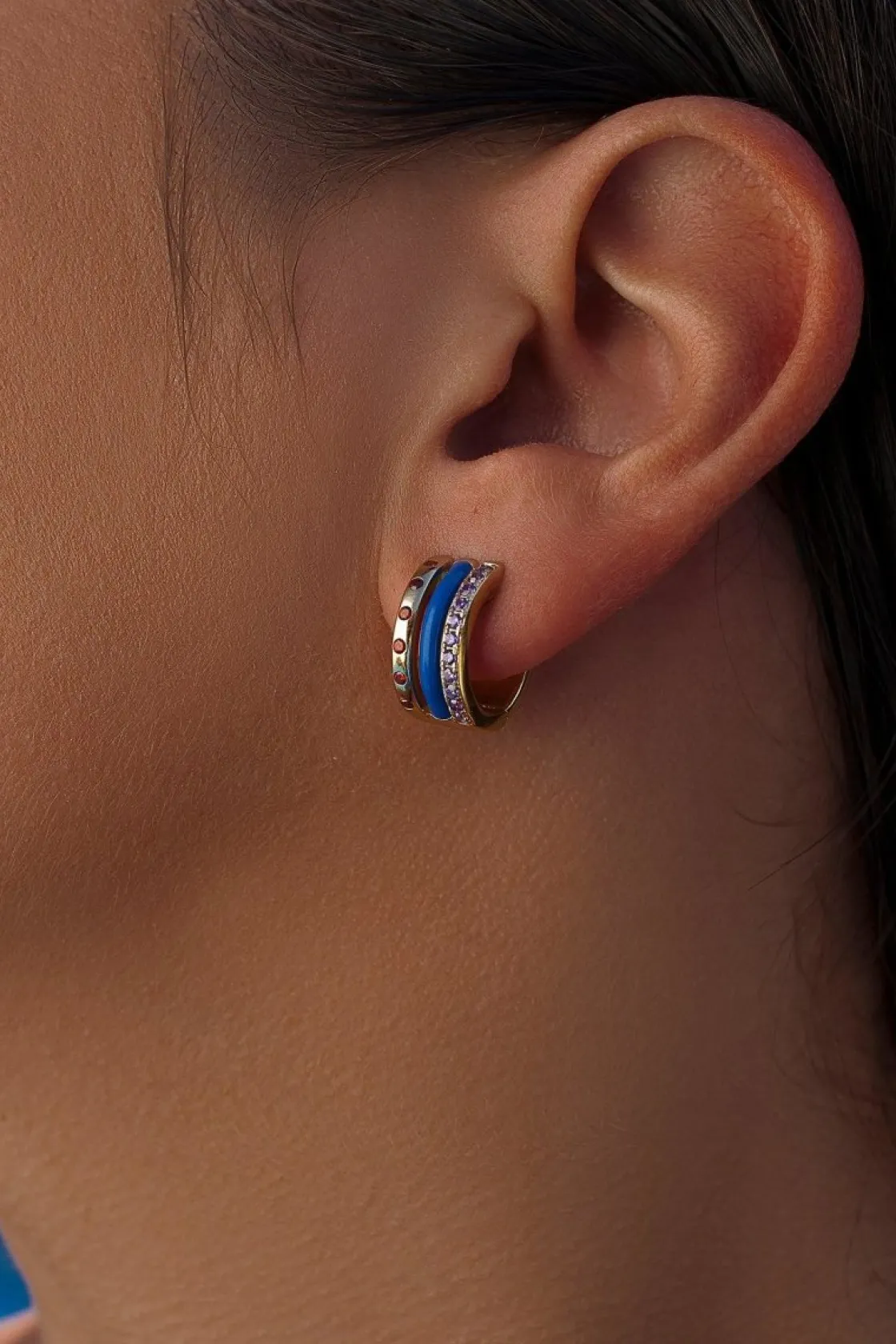 Pendientes De Piedras De Colores | LINEARGENT Pendientes aro pequeños diseño esmalte azul marino con circonita