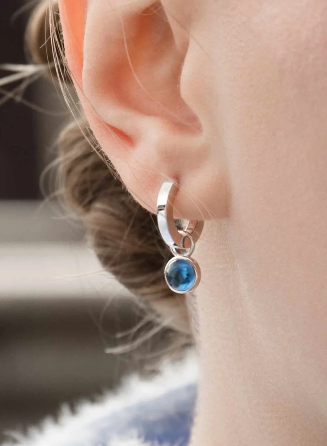 Pendientes Originales | Pendientes Aro | LINEARGENT Pendientes aros con colgantes motivo circular y circonitas