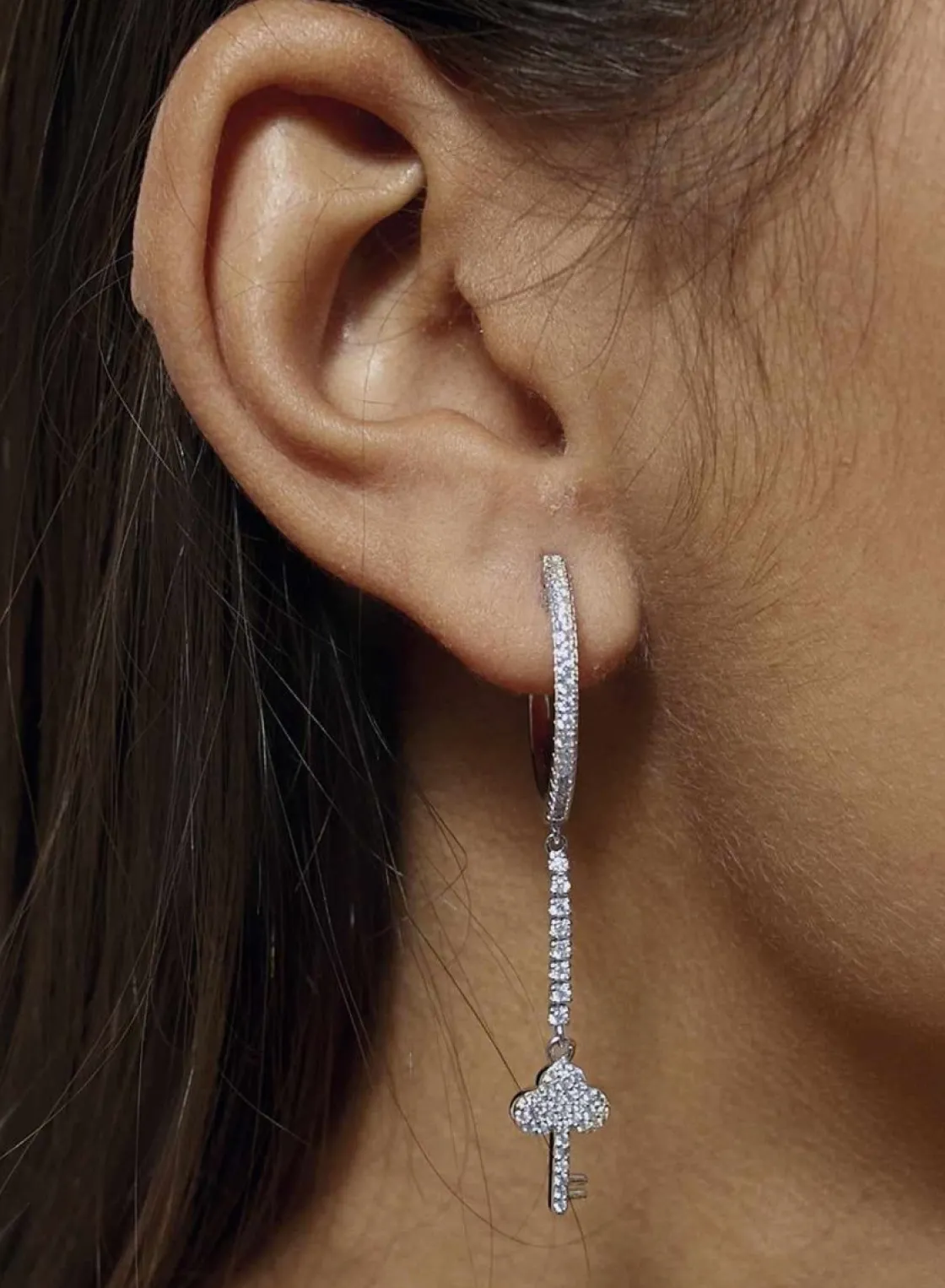 Pendientes Aro | LINEARGENT Pendientes aros con colgantes plata con llave de circonita