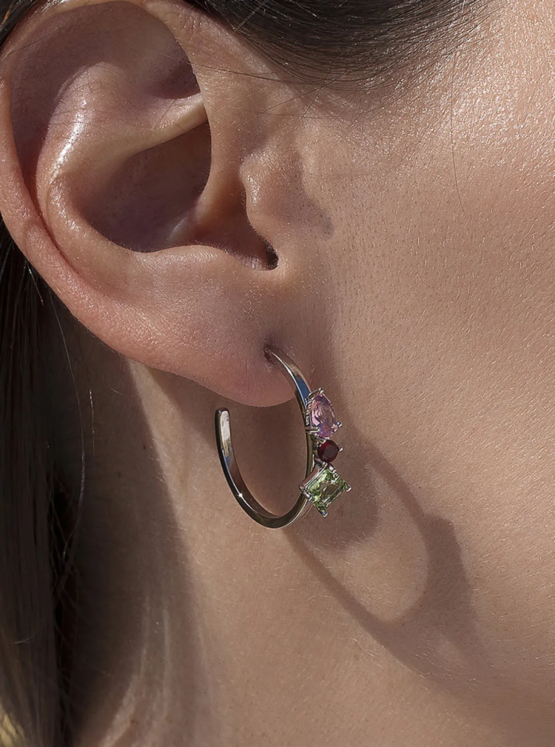 Pendientes De Piedras De Colores | Pendientes Aro | LINEARGENT Pendientes aros con piedras diseño de tres cuarzos adamantinos