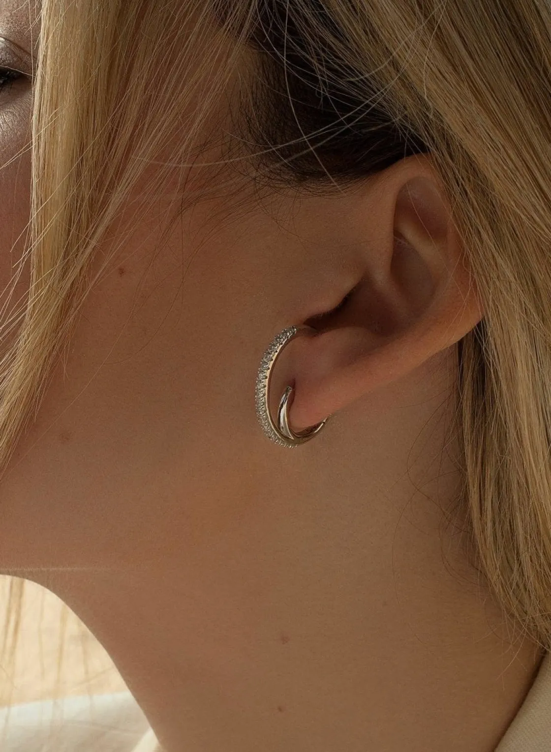Pendientes Aro | LINEARGENT Pendientes aros originales soporte antitrago diseño espiral circonita