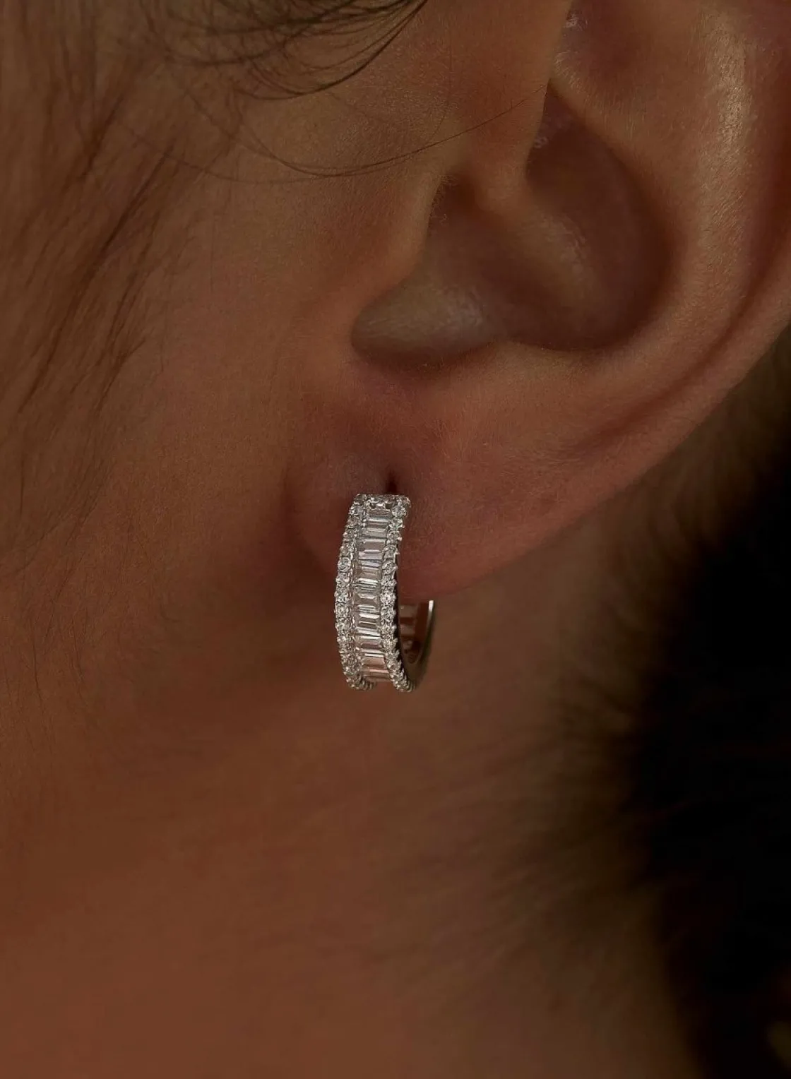 Pendientes Aro | LINEARGENT Pendientes aros pequeños con diseño total de circonita