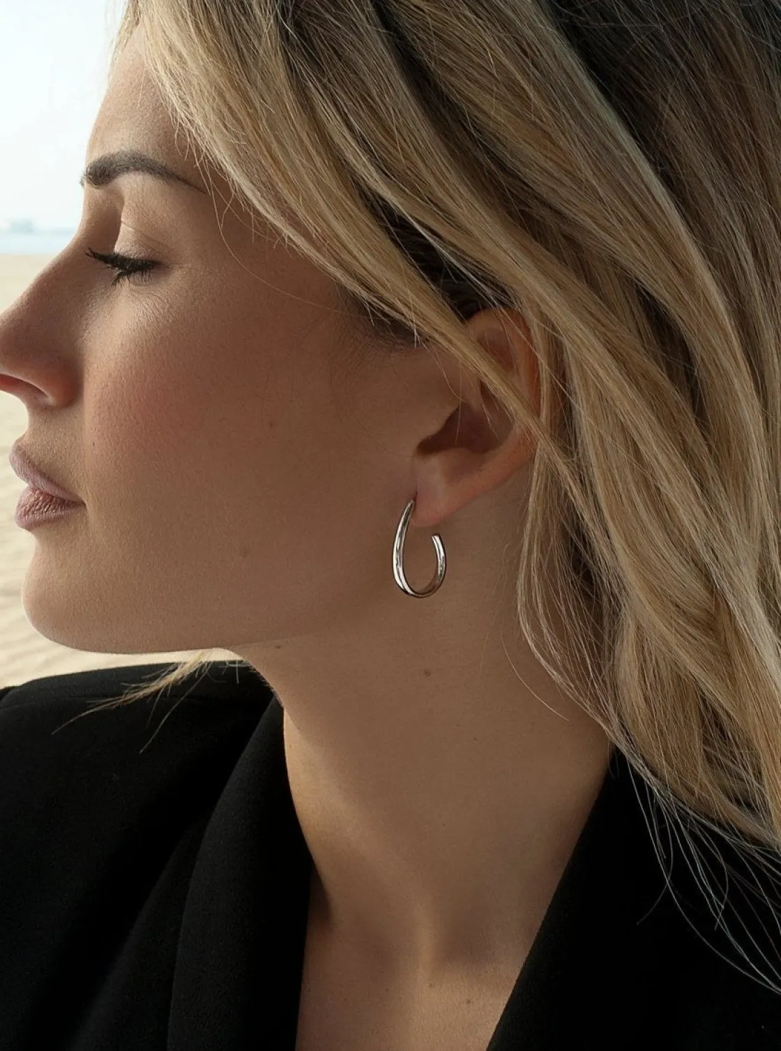 Pendientes Aro | LINEARGENT Pendientes aros pequeños diseño semiabierto redondo y plata lisa
