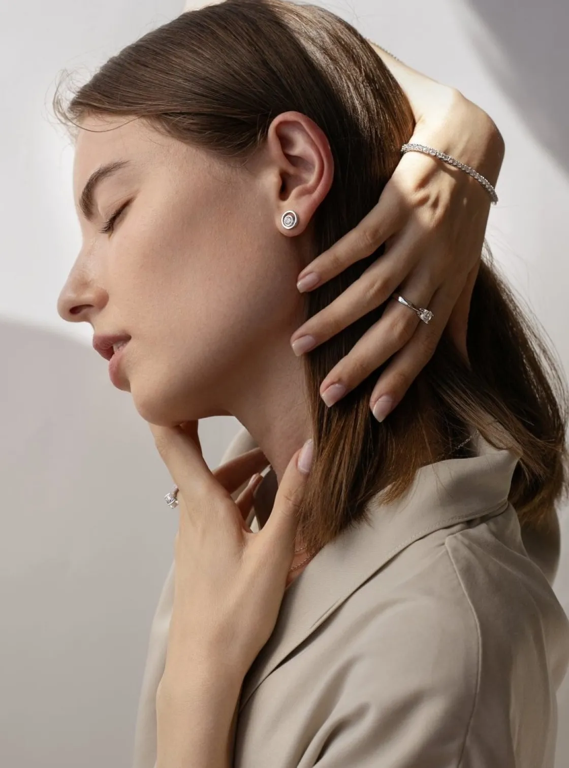 Pendientes Pequeños | LINEARGENT Pendientes botón diseño doble círculo con circonita central