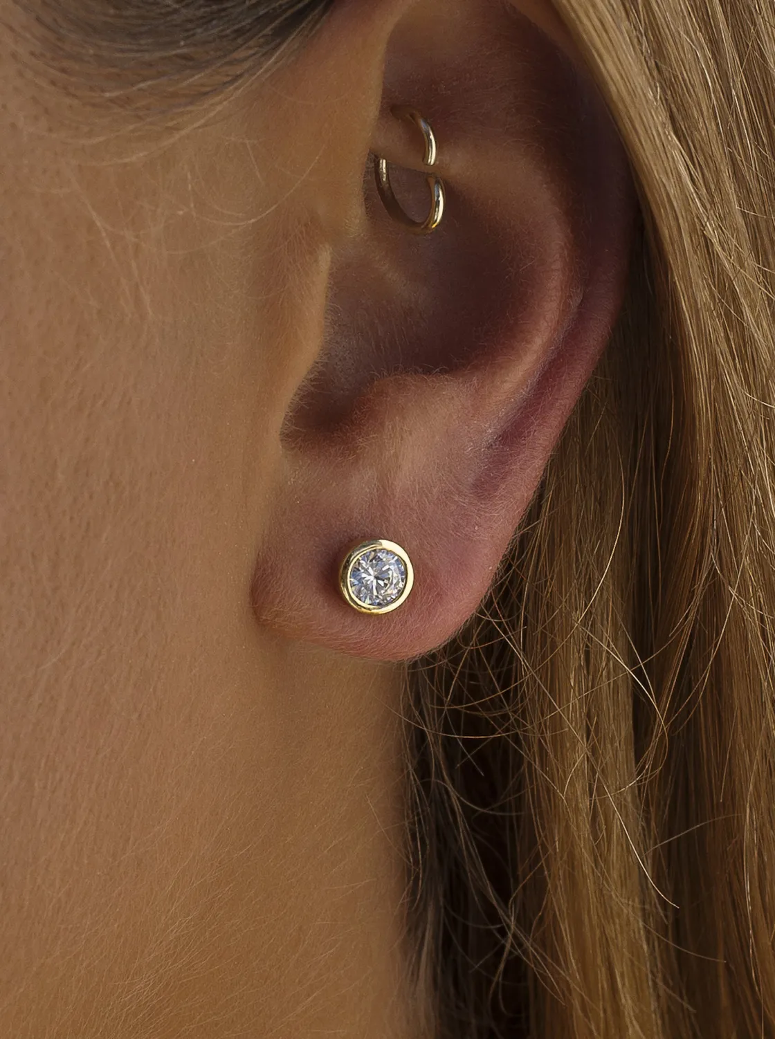Pendientes Pequeños | LINEARGENT Pendientes botón pequeños diseño circular con circonita
