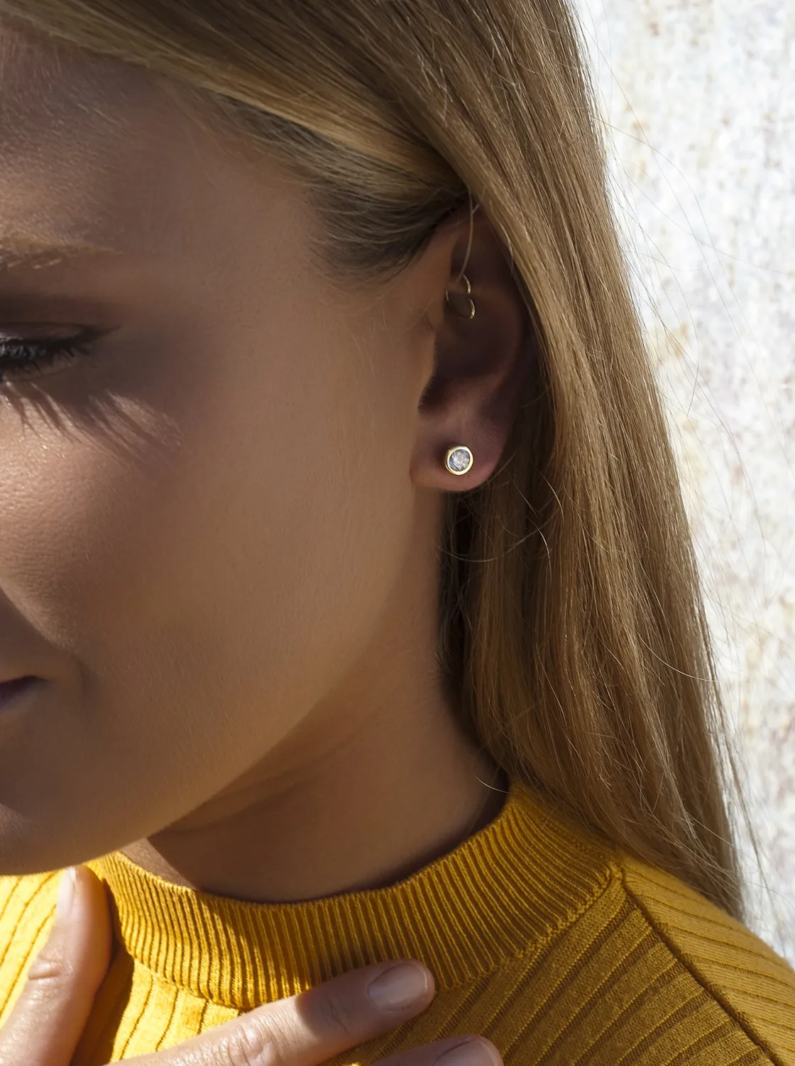 Pendientes Pequeños | LINEARGENT Pendientes botón pequeños diseño circular con circonita