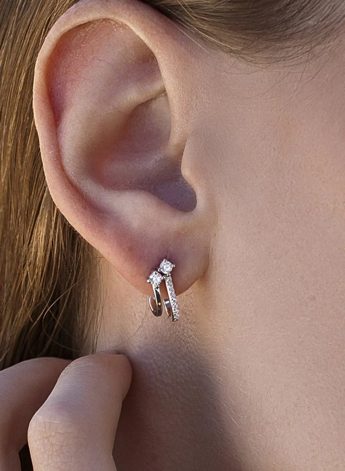 Pendientes Pequeños | LINEARGENT Pendientes brillantes pequeños diseño plata lisa y carril de cironitas