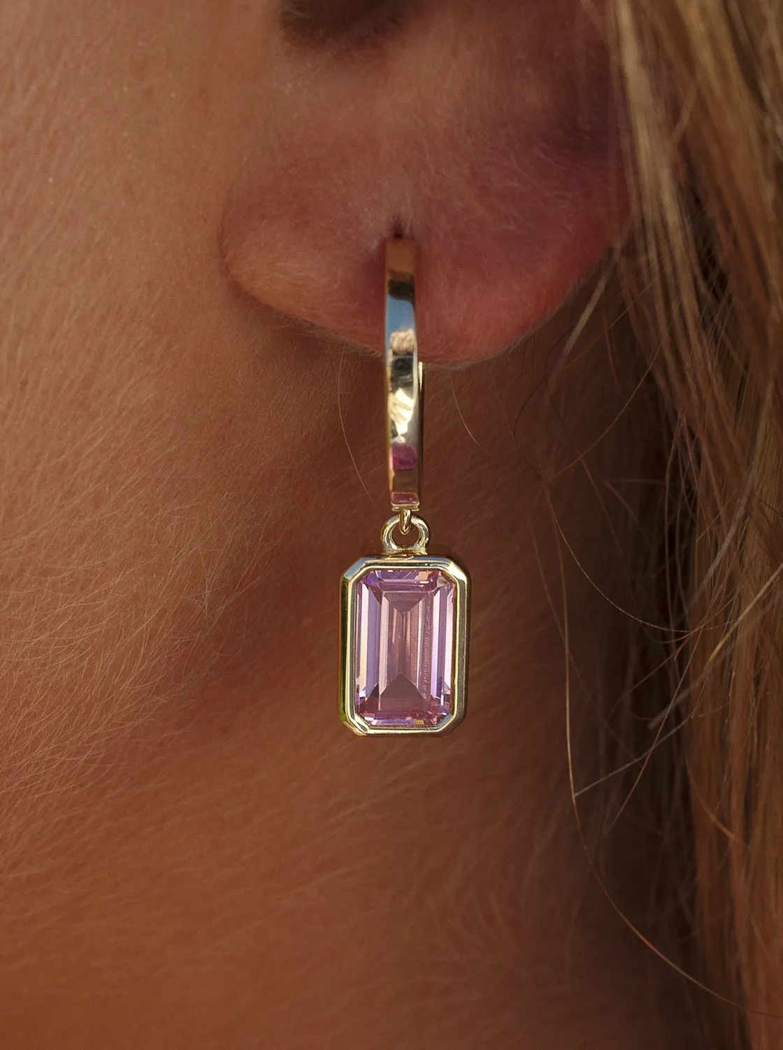 Pendientes De Piedras De Colores | LINEARGENT Pendientes con colgantes diseño aro con gema tono rosa