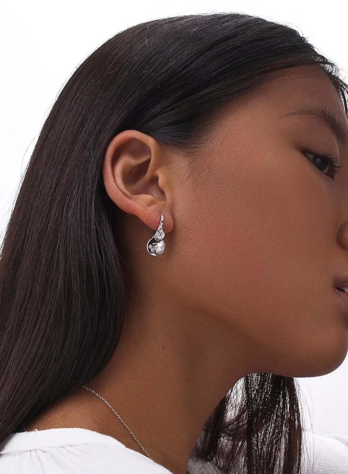 Pendientes Con Colgantes | LINEARGENT Pendientes con colgantes en plata diseño triple destello