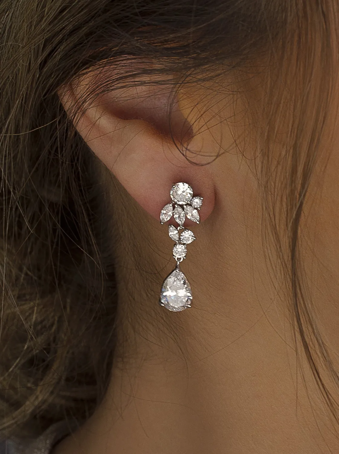 Pendientes Largos | LINEARGENT Pendientes de novia pequeños diseño floral con circonitas
