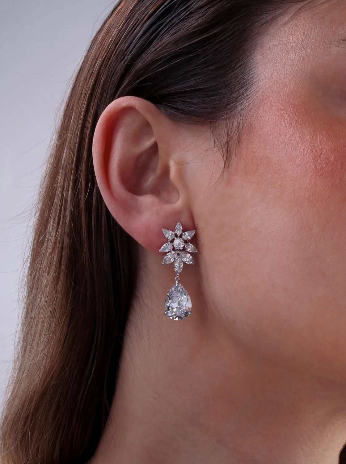 Pendientes Largos | LINEARGENT Pendientes de novia pequeños festivos con diseño floral