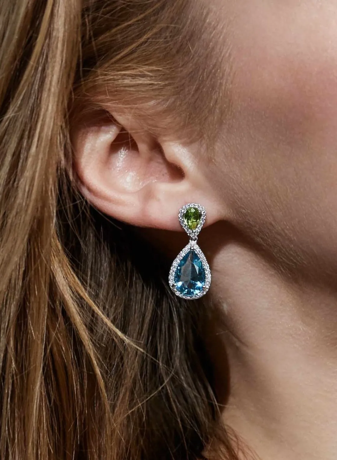 Pendientes De Piedra Natural | Pendientes De Piedras De Colores | LINEARGENT Pendientes de piedras de colores claros diseño lágrima con circonitas