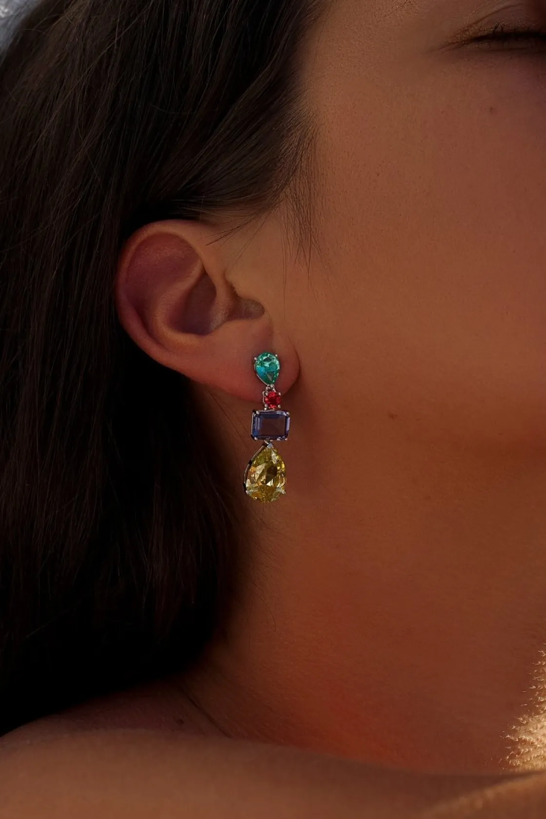 Pendientes Largos | Pendientes De Piedras De Colores | LINEARGENT Pendientes de piedras de colores diseño colgante en diferentes tallas