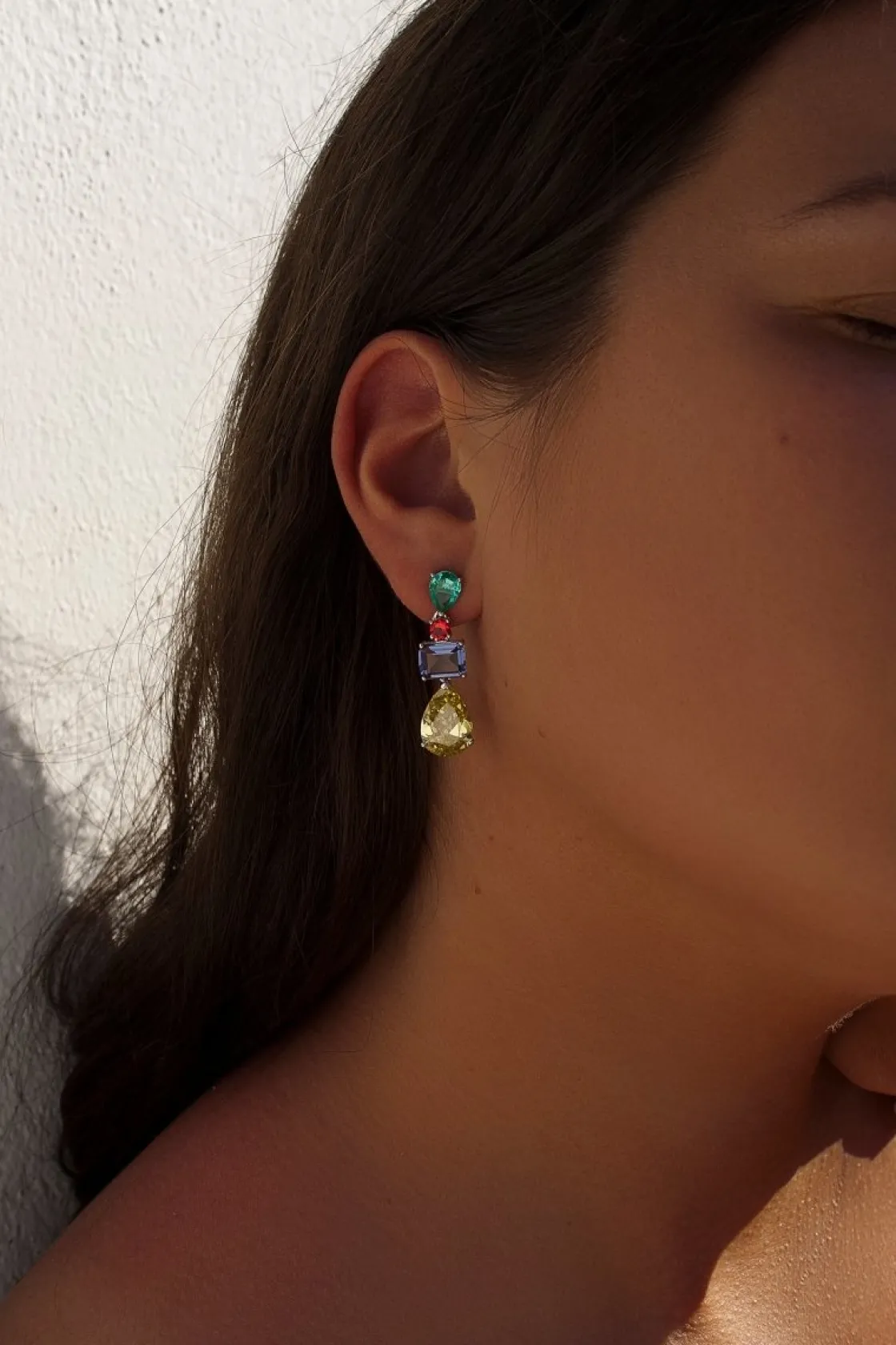 Pendientes Largos | Pendientes De Piedras De Colores | LINEARGENT Pendientes de piedras de colores diseño colgante en diferentes tallas