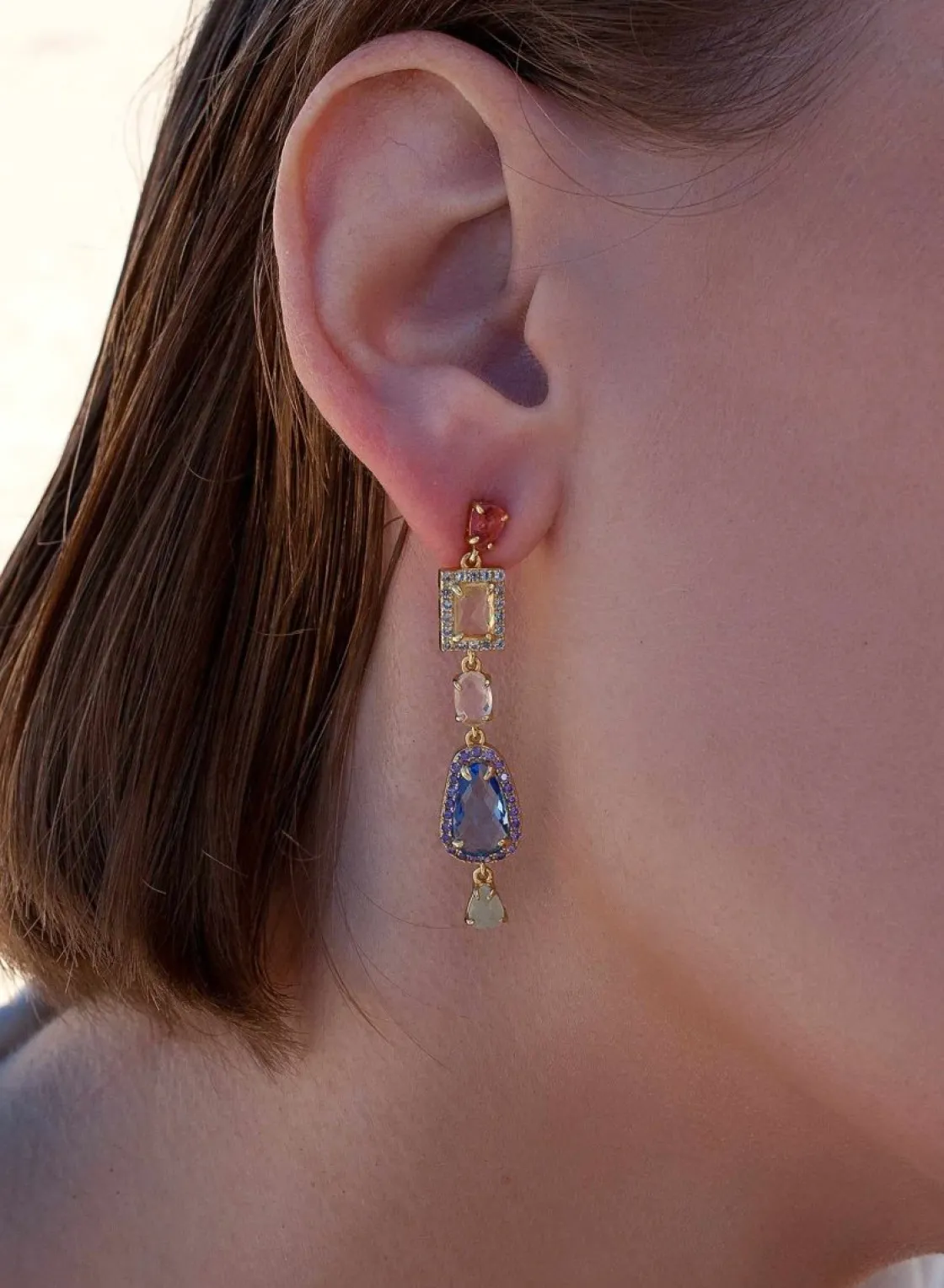 Pendientes De Piedras De Colores | LINEARGENT Pendientes de piedras de colores diseño multiforma