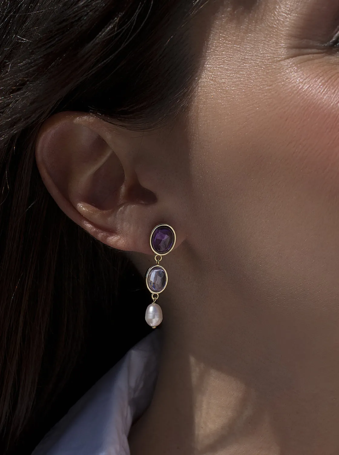 Pendientes Largos | Pendientes De Piedras De Colores | LINEARGENT Pendientes de piedras de colores tono amatista y perla
