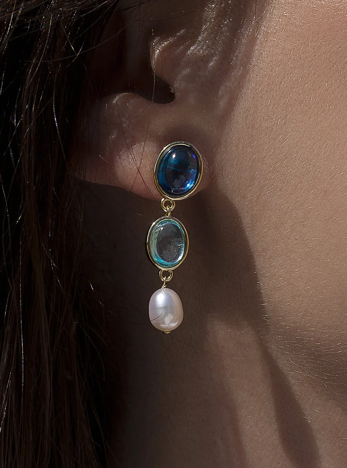 Pendientes Largos | Pendientes De Piedras De Colores | LINEARGENT Pendientes de piedras de colores tono zafiro y perla