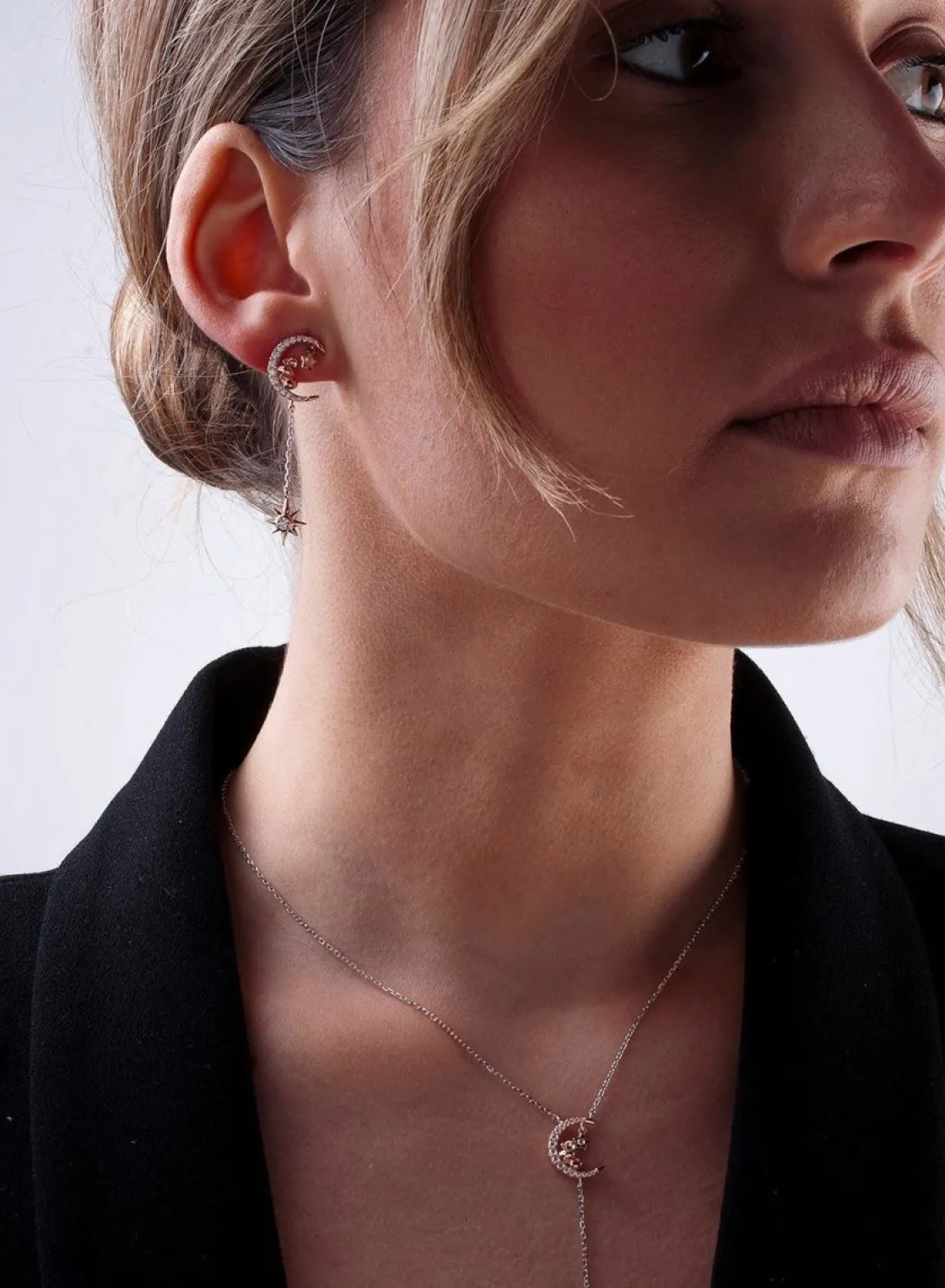 Pendientes Bicolor | Pendientes Largos | LINEARGENT Pendientes largos brillantes compuestos por motivos de luna y estrella