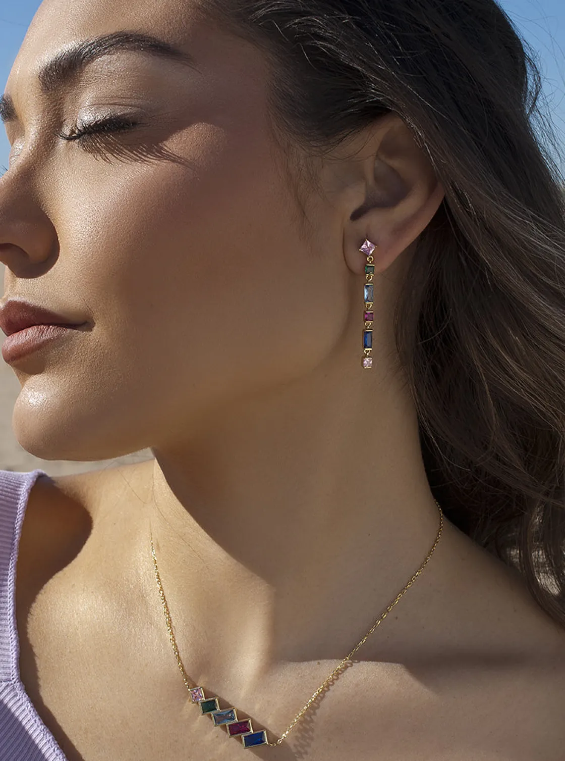 Pendientes Largos | Pendientes De Piedras De Colores | LINEARGENT Pendientes largos con gemas multicolor diferentes tallas