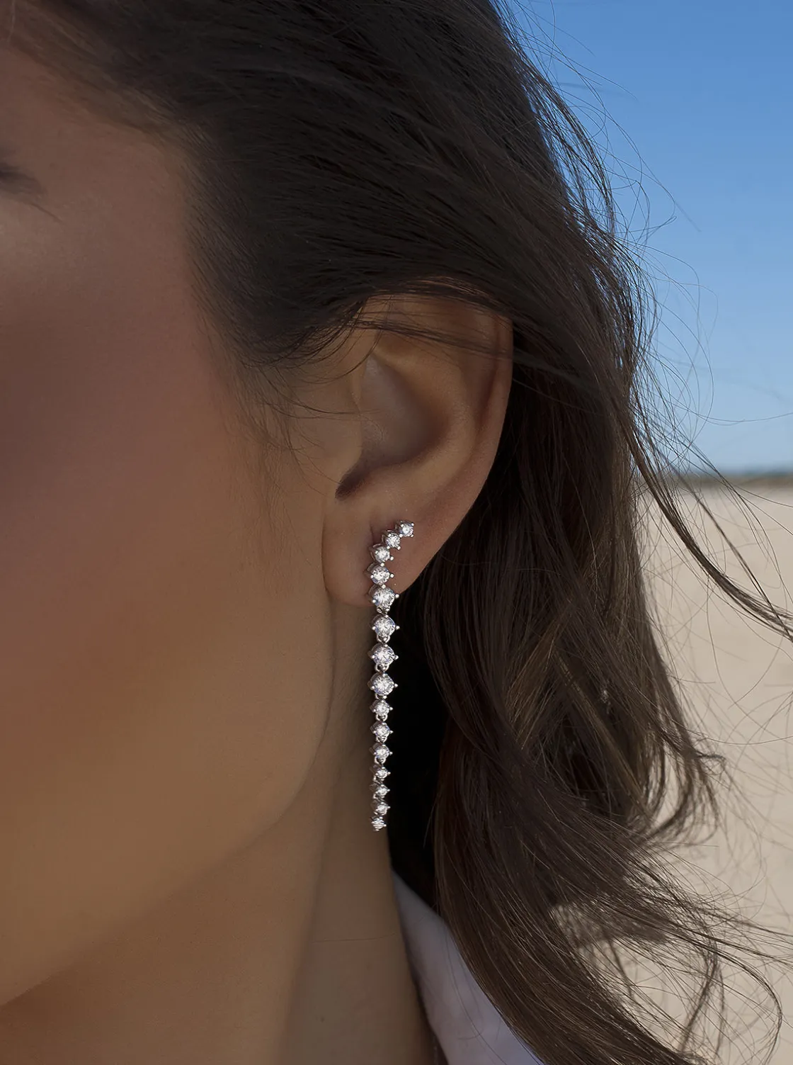 Pendientes Largos | LINEARGENT Pendientes largos de plata brillantes estilo novia colgantes