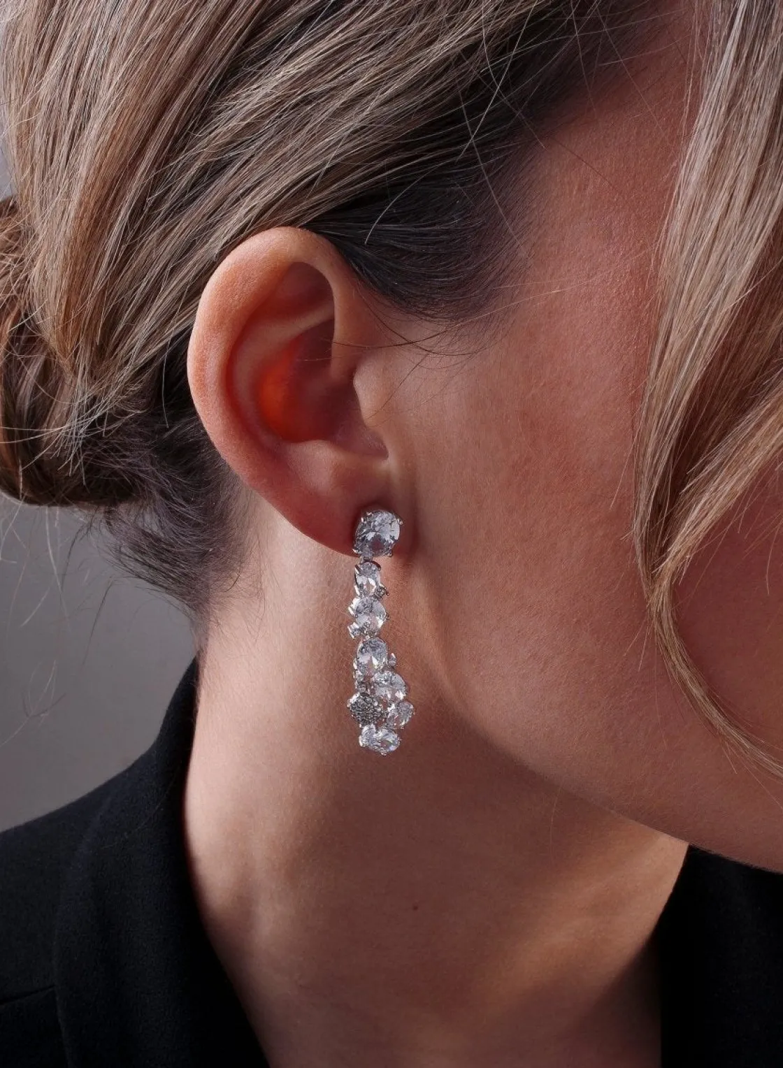 Pendientes Largos | LINEARGENT Pendientes largos novia diseño óvalos con cuarzos adamantinos