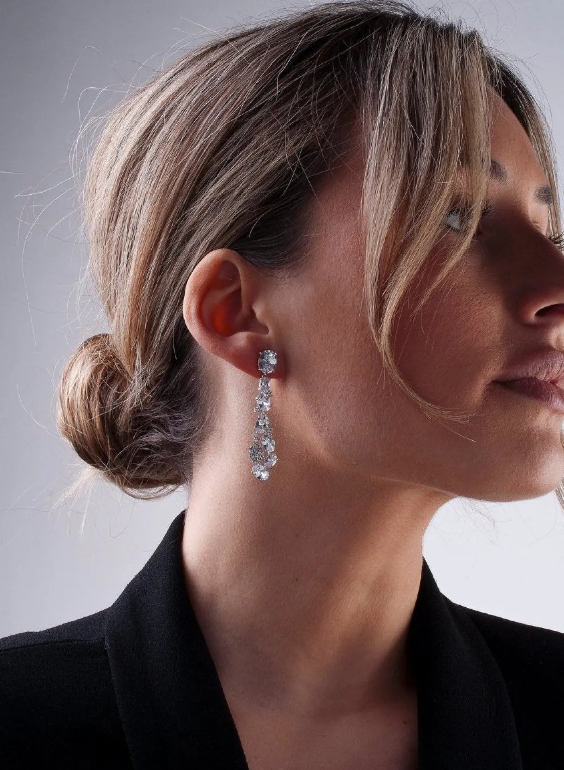 Pendientes Largos | LINEARGENT Pendientes largos novia diseño óvalos con cuarzos adamantinos