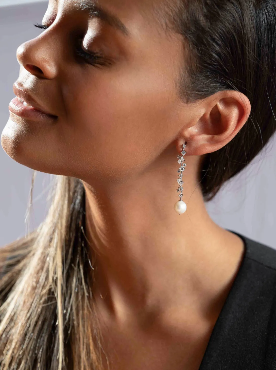 Pendientes Largos | LINEARGENT Pendientes novia largos con circonitas y perla